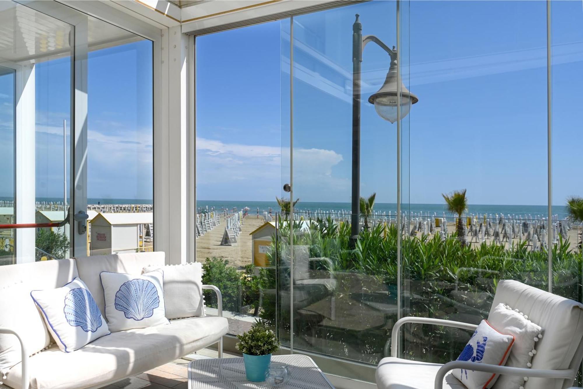 Hotel Astoria Caorle Buitenkant foto